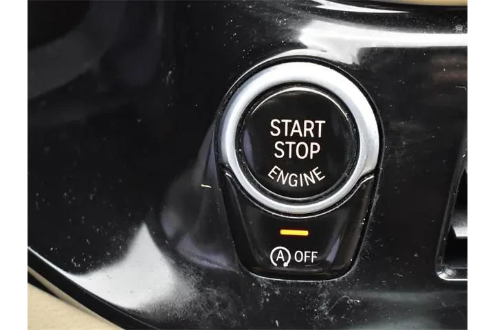 $23512 : BMW 5 Series 2019 540i 4dr S image 9