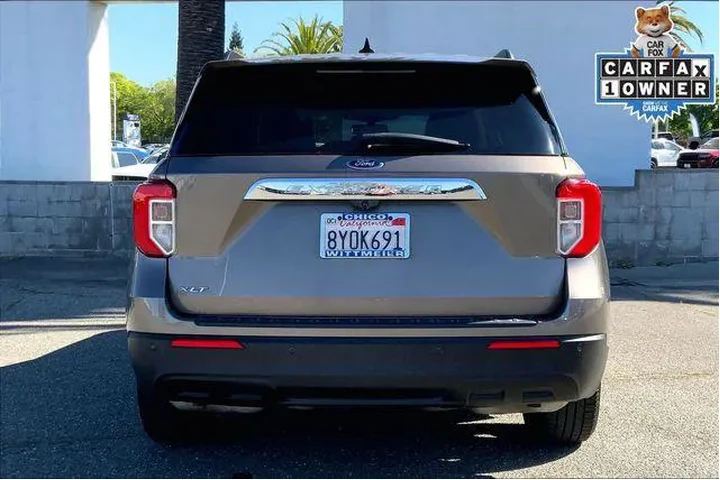 $23985 : Ford Explorer 2021 XLT 4dr S image 4