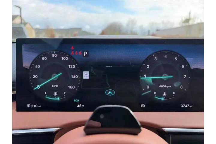 $60 : Genesis GV70 2026 AWD 2.5T A image 6