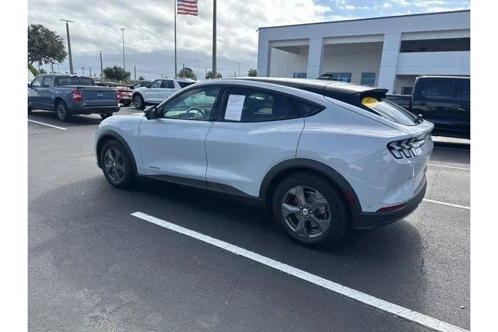 $27499 : Ford Mustang Mach-E 2023 AWD image 6