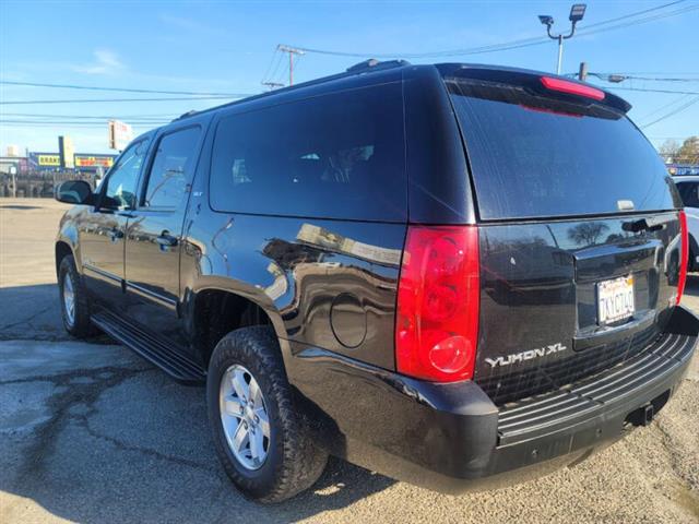 $11999 : 2013 GMC Yukon XL SLT image 9