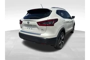$21228 : Nissan Rogue Sport 2020 S 4d thumbnail