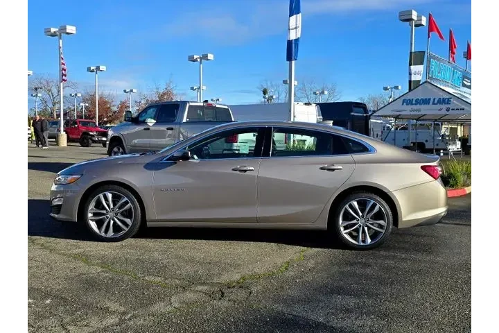 $21900 : Chevrolet Malibu 2024 LT 4dr image 8