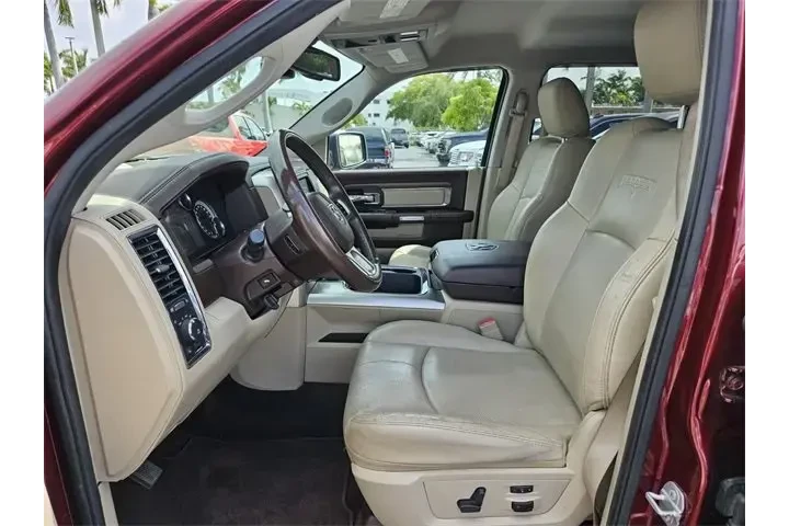 $22990 : Ram 1500 2016 4x4 Laramie 4d image 2