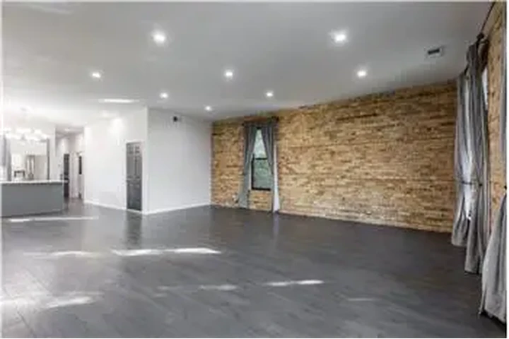 $4595 : Rental property with 3 bedro image 4