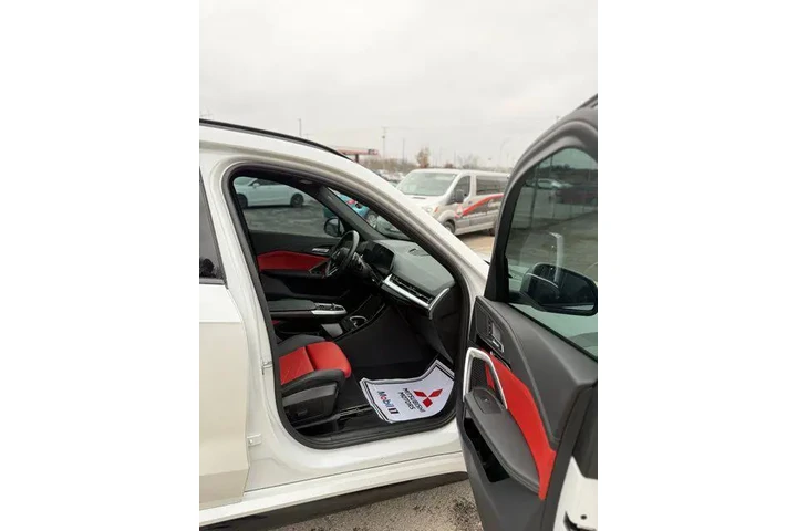 $39688 : BMW X1 2025 AWD xDrive28i 4d image 8