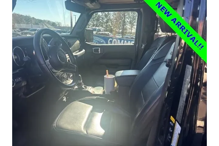 $30339 : Jeep Wrangler Unlimited 2022 image 8