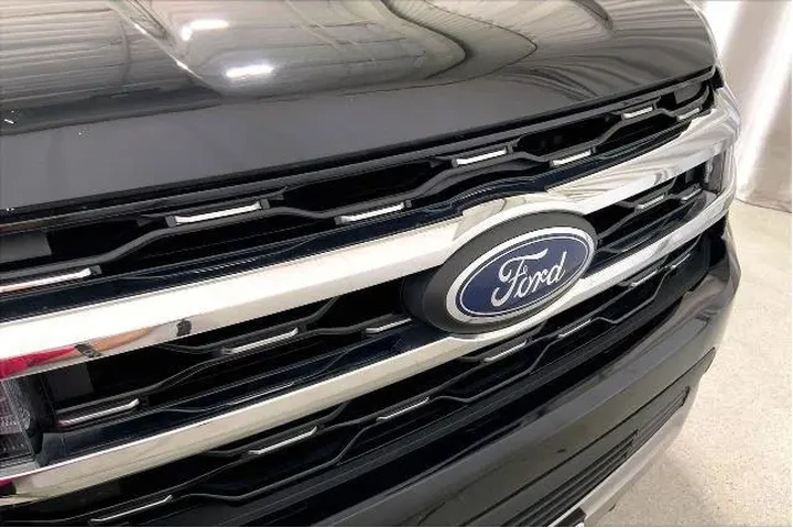 $39991 : Ford Expedition 2024 4x2 Lim image 7