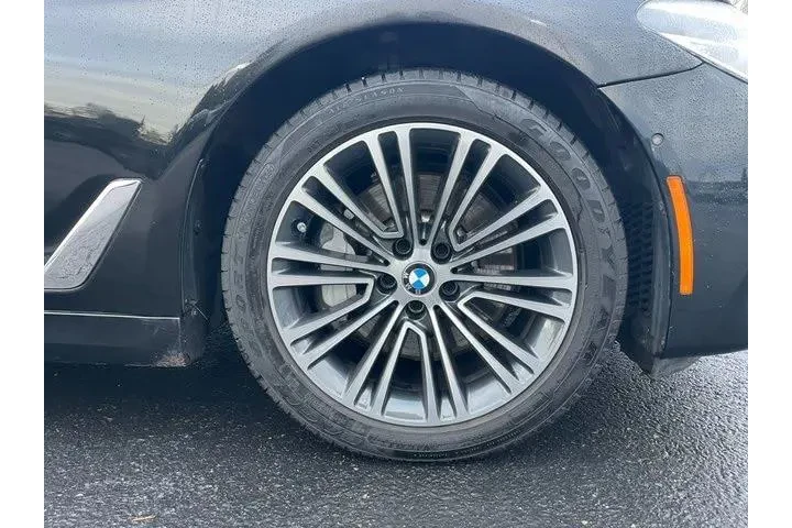 $29995 : BMW 5 Series 2019 AWD 540i x image 10