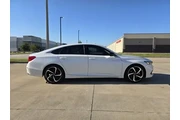 $25499 : Honda Accord 2022 Sport 4dr thumbnail
