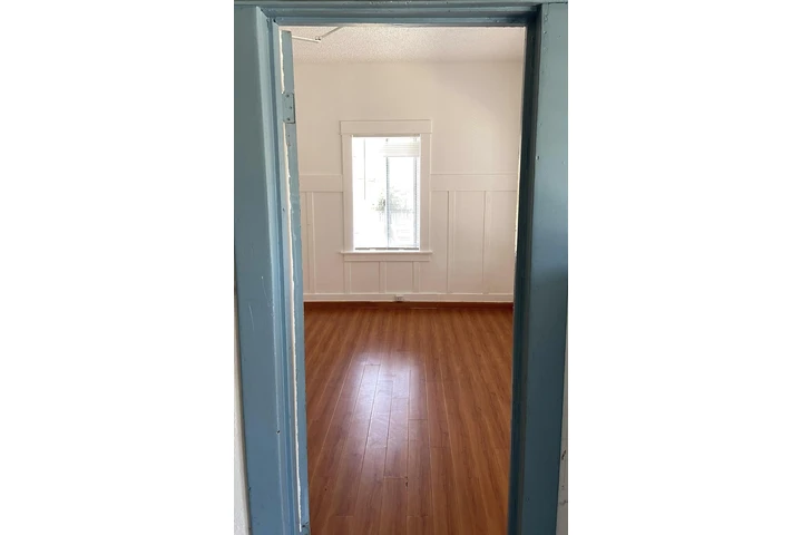 $1000 : Bonito single SAN PEDRO CA image 1