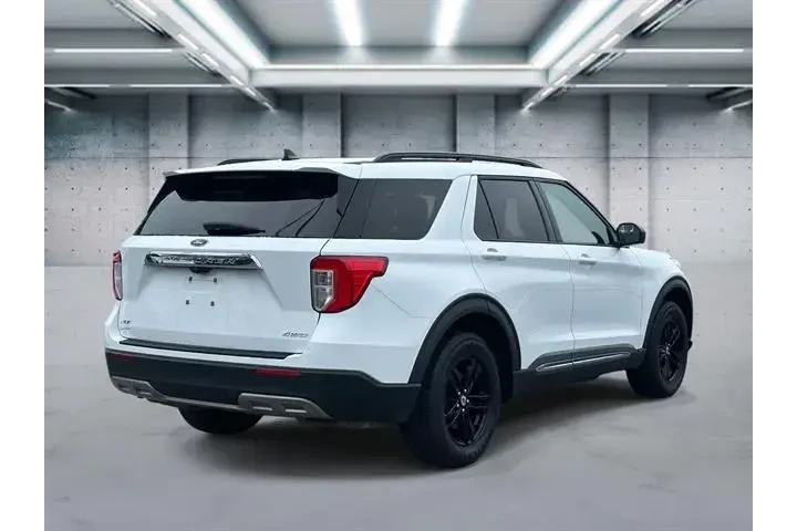 $18795 : Ford Explorer 2021 AWD XLT 4 image 5