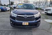 $17999 : 2015 Highlander XLE thumbnail