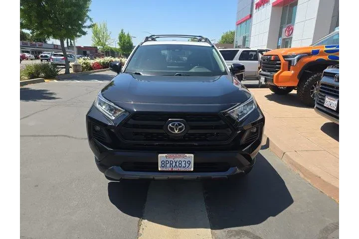 $32995 : Toyota RAV4 2020 AWD Adventu image 2