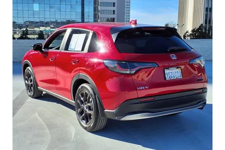 $23211 : Honda HR-V 2023 Sport 4dr Cr image 5