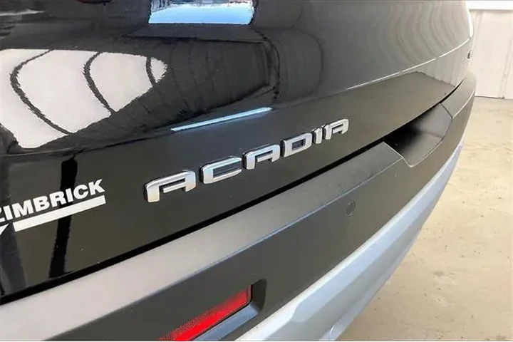 $21490 : GMC Acadia 2021 4x4 SLE 4dr image 9