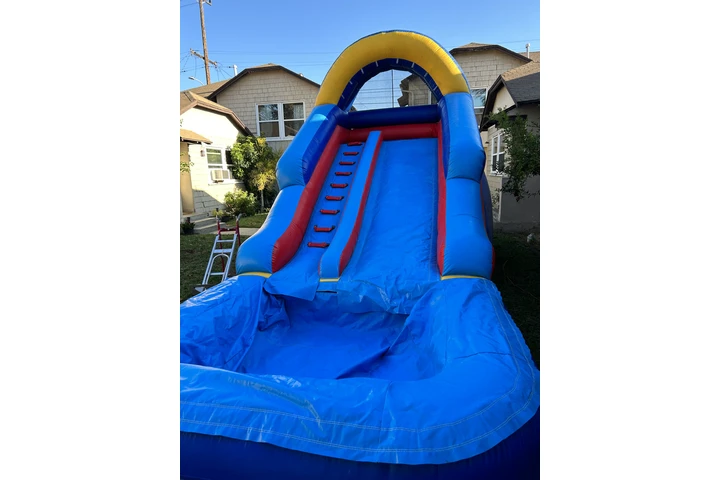 Arevalos party rentals image 2