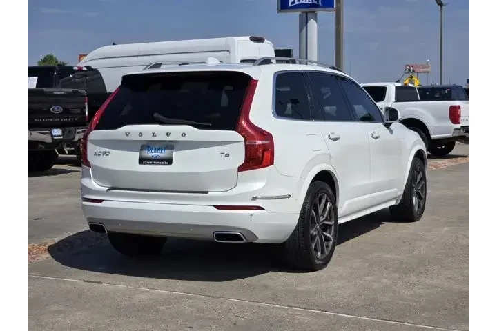 $16895 : Volvo XC90 2016 AWD T6 Momen image 5