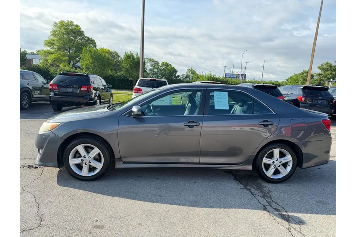 $6980 : 2014 Camry SE image 5
