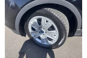 $6995 : 2016 Escape S thumbnail