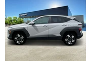 $21499 : Hyundai KONA 2024 SEL 4dr Cr thumbnail