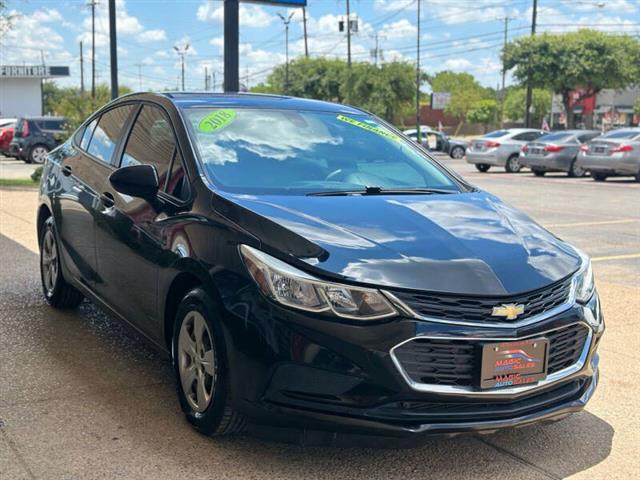 $15999 : 2018 Cruze LS Auto image 4