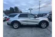 $27914 : Ford Explorer 2022 AWD XLT 4 thumbnail