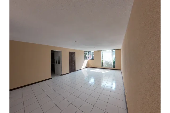 $1 : Apartamento en renta Zona 15 image 1