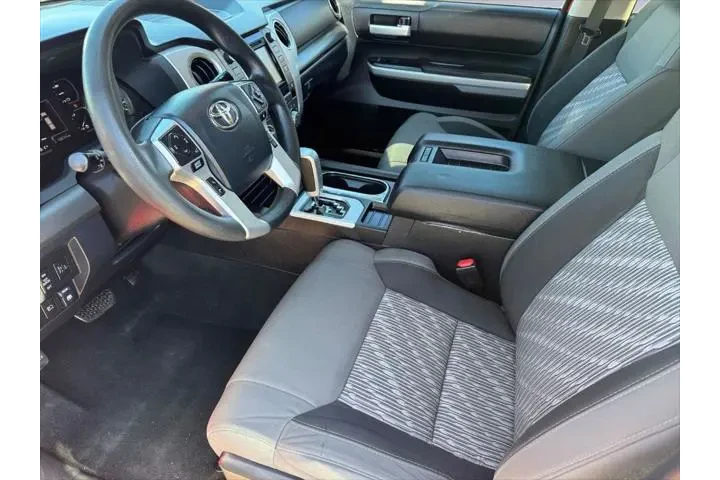 $25987 : Toyota Tundra 2018 4x2 SR5 4 image 10