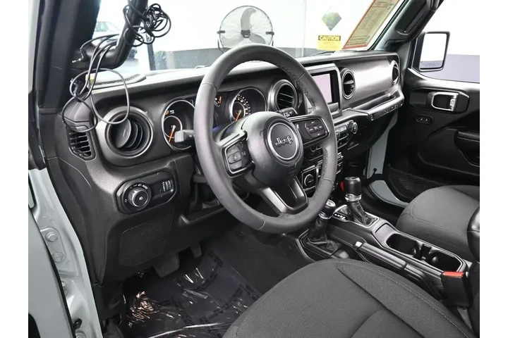 $30995 : Jeep Wrangler 2023 4x4 Sport image 10