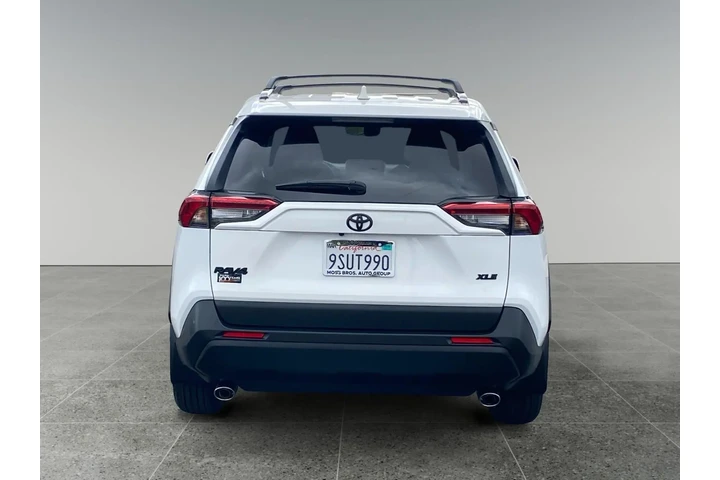 $35572 : Toyota RAV4 2025 XLE 4dr SUV image 4