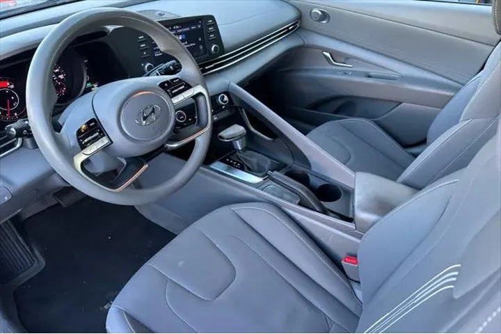 $18594 : Hyundai ELANTRA 2023 SEL 4dr image 9