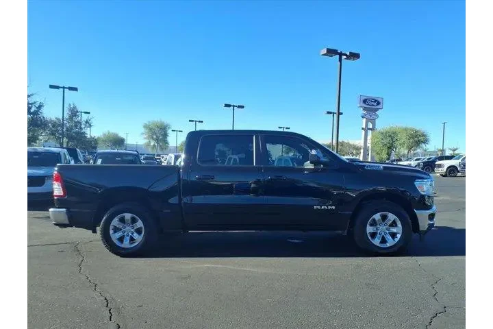 $27240 : Ram 1500 2021 4x2 Big Horn 4 image 7