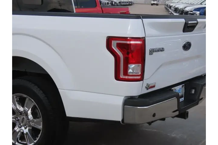 $23999 : Ford F-150 2016 4x2 XLT 4dr image 6