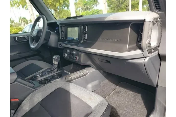 $34590 : Ford Bronco 2022 4x4 Base 4d image 9