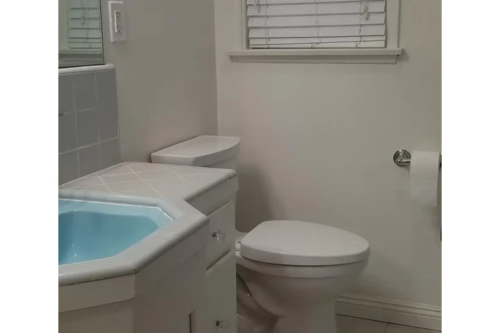 $2600 : House in Downey for rent image 3