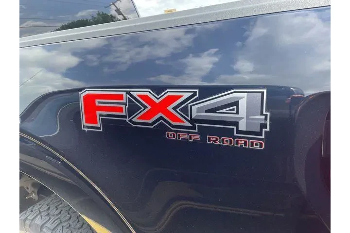 $34377 : Ford F-150 2021 4x4 Limited image 10