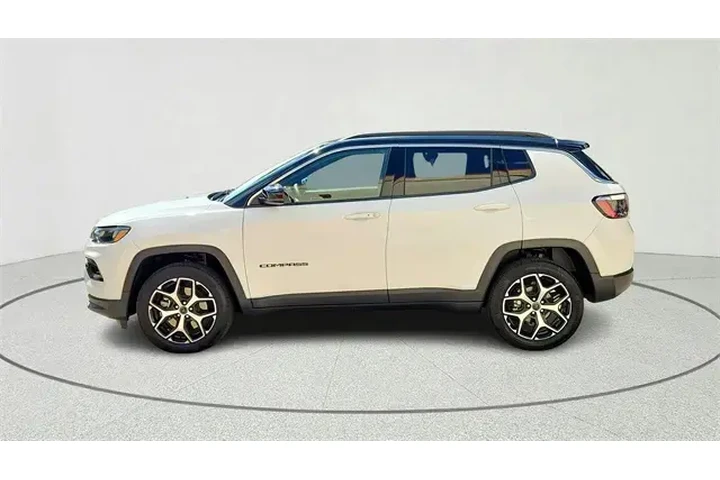$25975 : Jeep Compass 2025 4x4 Limite image 6