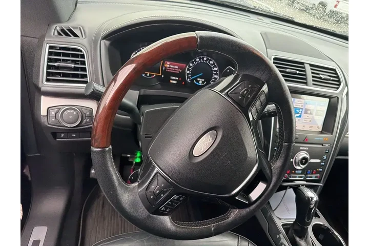 $27723 : Ford Explorer 2019 AWD Plati image 7