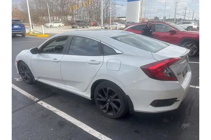 $17588 : Honda Civic 2020 Sport 4dr S image 2