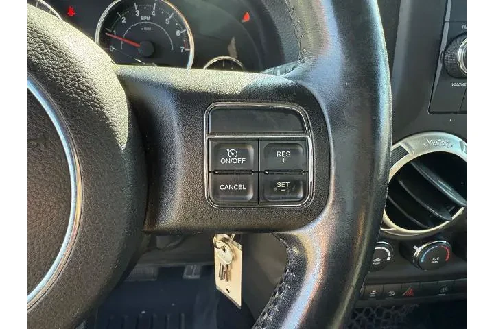 $20999 : Jeep Wrangler Unlimited 2016 image 7