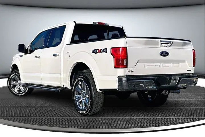 $29000 : Ford F-150 2019 4x4 Lariat 4 image 4