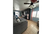 $1700 : 3 bedroom En Pico Rivera thumbnail