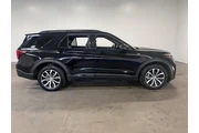 $37878 : Ford Explorer 2025 AWD ST-Li thumbnail