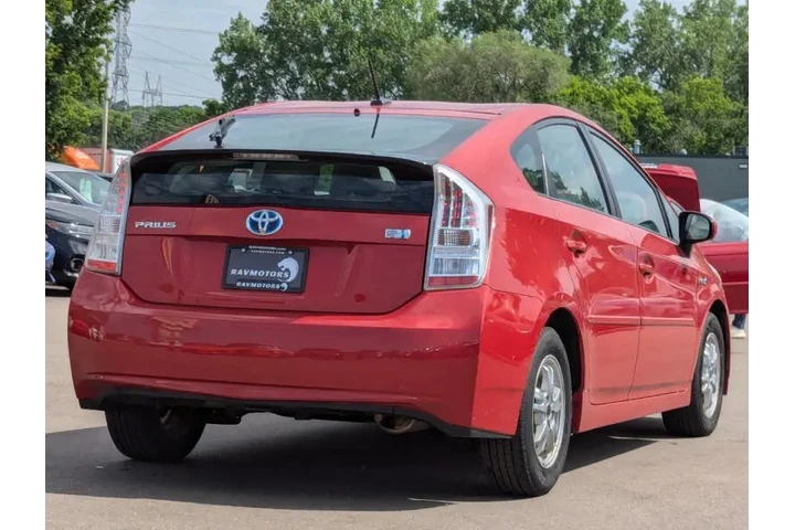 $7995 : 2010 Prius IV image 9