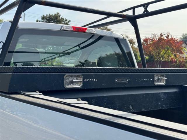 $19320 : 2018 F-250 Super Duty XL image 5