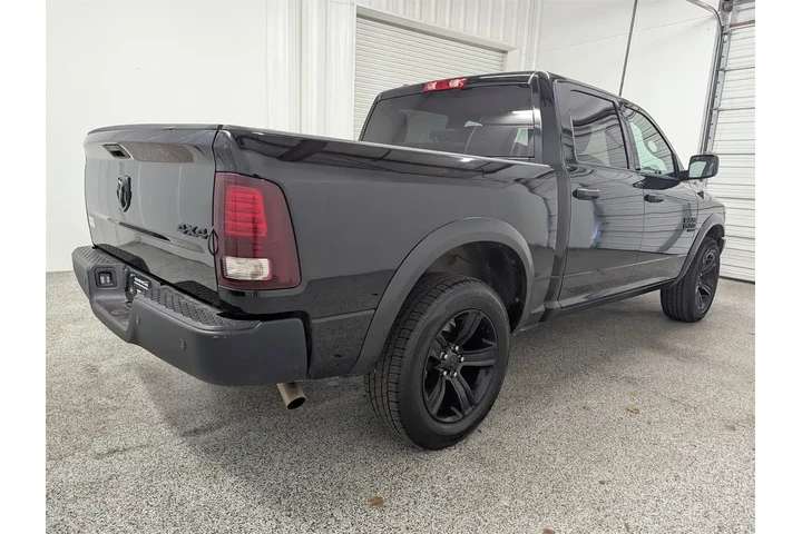 $33997 : Ram 1500 Classic 2024 4x4 SL image 3