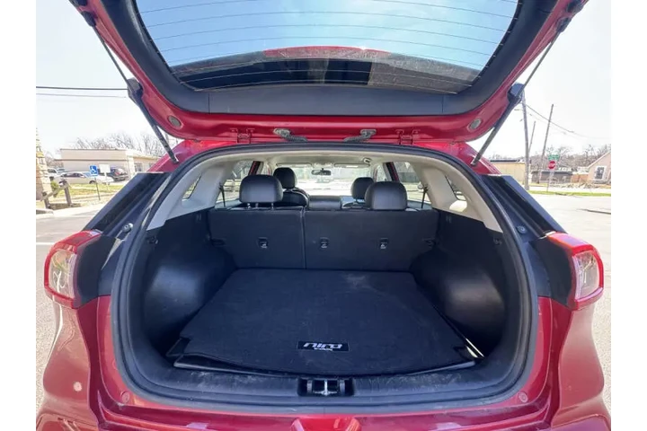 $7999 : 2017 Niro EX image 8