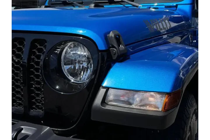 $24990 : Jeep Gladiator 2021 4x4 Spor image 10