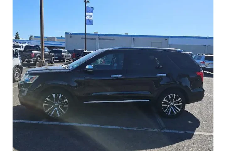 $18000 : Ford Explorer 2017 AWD Plati image 5